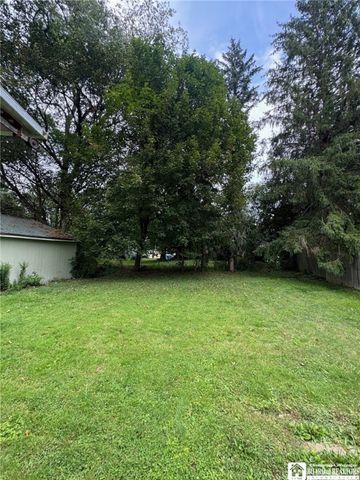 17 Tew Street, Jamestown, NY 14701