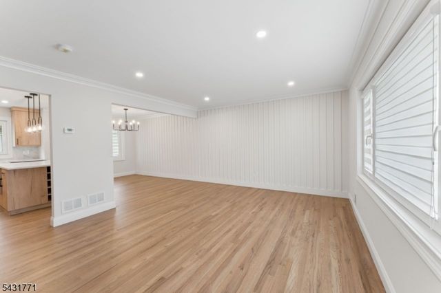 185 Maple St, Roselle Park Boro, NJ 07204