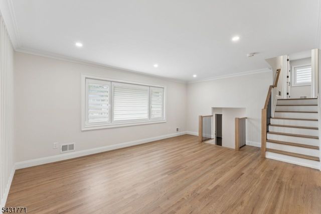 185 Maple St, Roselle Park Boro, NJ 07204