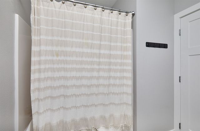 2700 Yordi Drive, Norwalk, IA 50211