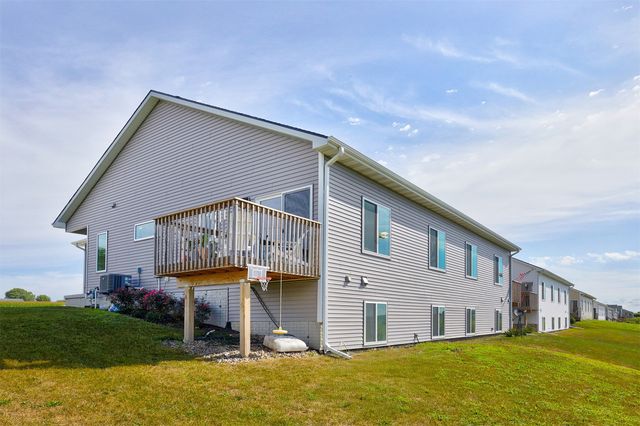 2700 Yordi Drive, Norwalk, IA 50211