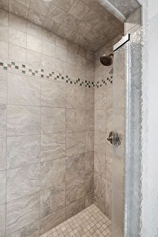 31 Rustic Ln, Reading, MA 01867