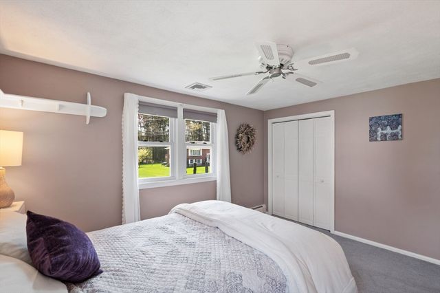 31 Rustic Ln, Reading, MA 01867