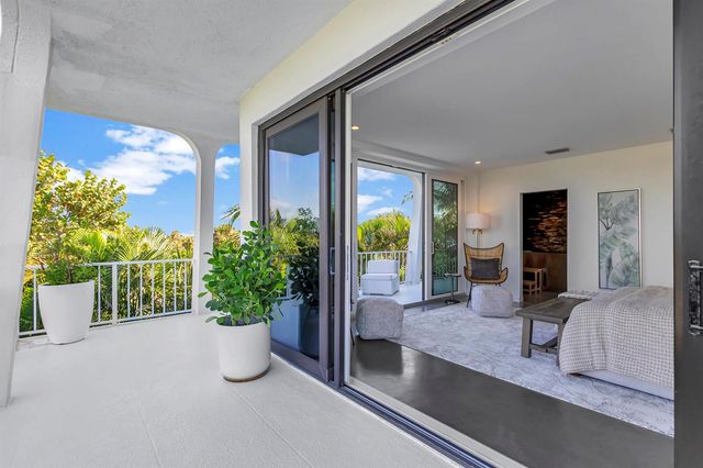 2275 S Ocean Boulevard 305n and C11, Palm Beach, FL 33480