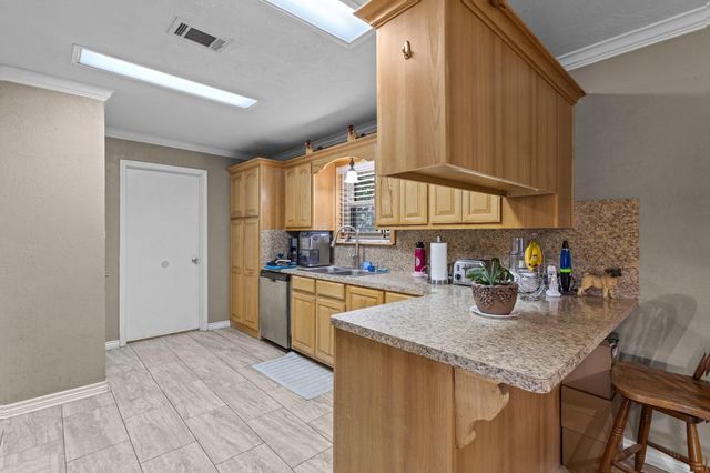 1151 Us Highway 190 W, Woodville, TX 75979