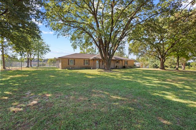 1151 Us Highway 190 W, Woodville, TX 75979