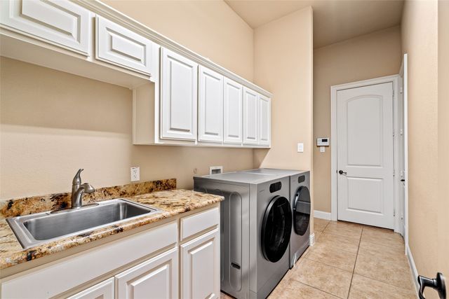 8244 Inverness, The Colony, TX 75056