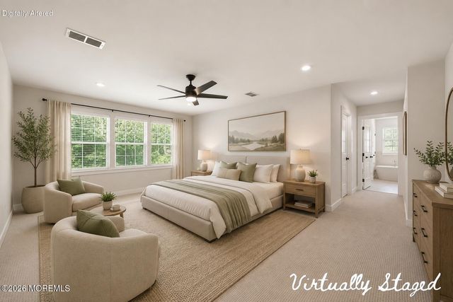 18 Annapolis Street, Farmingdale, NJ 07727