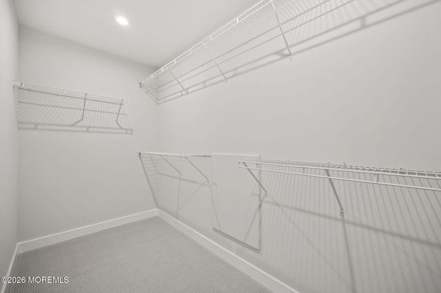 18 Annapolis Street, Farmingdale, NJ 07727