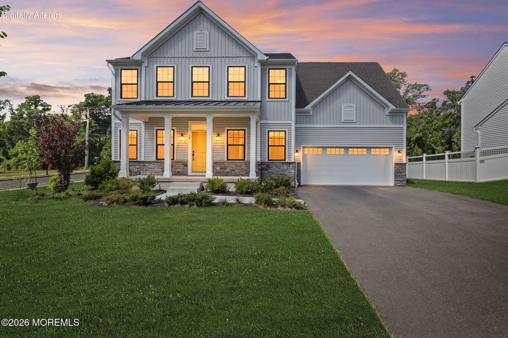 18 Annapolis Street, Farmingdale, NJ 07727