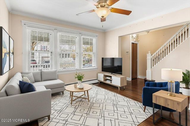 40 Ling Street, Fords, NJ 08863