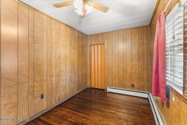 40 Ling Street, Fords, NJ 08863