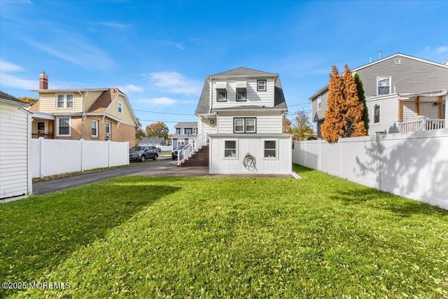 40 Ling Street, Fords, NJ 08863