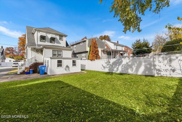 40 Ling Street, Fords, NJ 08863