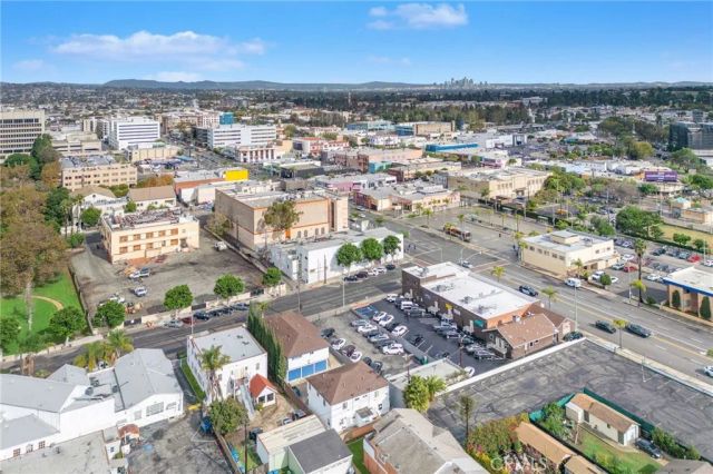 124 W Kelso, Inglewood, CA 90301