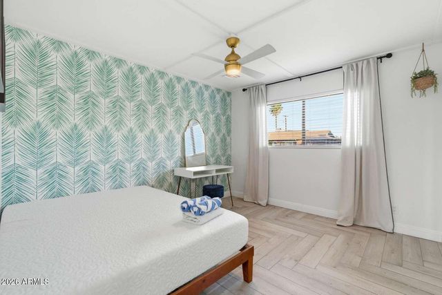 8426 E SHERIDAN Street, Scottsdale, AZ 85257