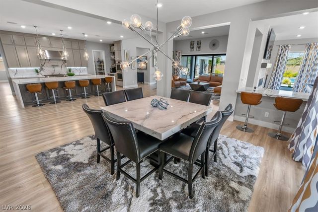 8320 Carlingford Court, Las Vegas, NV 89113