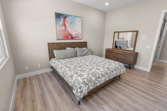 8320 Carlingford Court, Las Vegas, NV 89113
