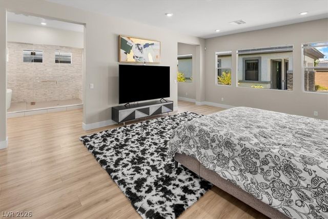 8320 Carlingford Court, Las Vegas, NV 89113