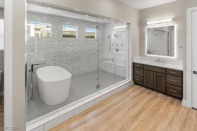 8320 Carlingford Court, Las Vegas, NV 89113