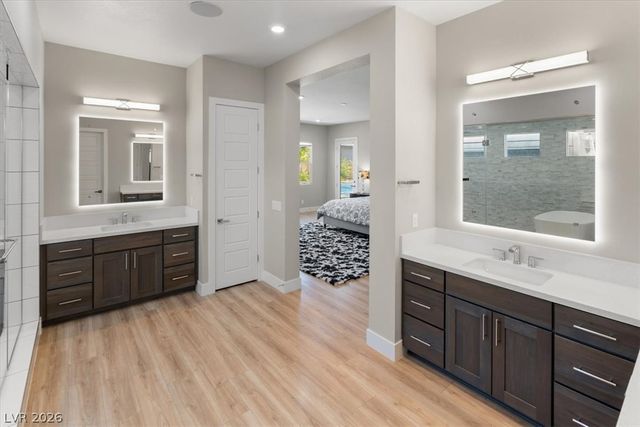 8320 Carlingford Court, Las Vegas, NV 89113