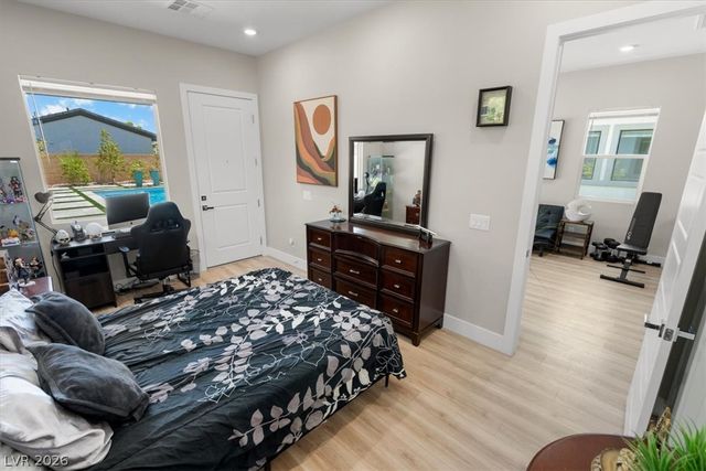 8320 Carlingford Court, Las Vegas, NV 89113