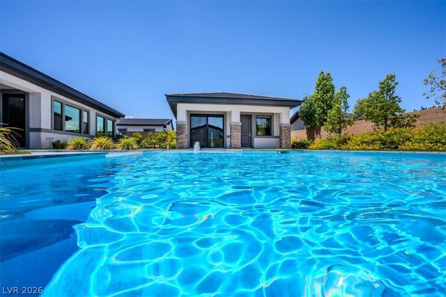 8320 Carlingford Court, Las Vegas, NV 89113