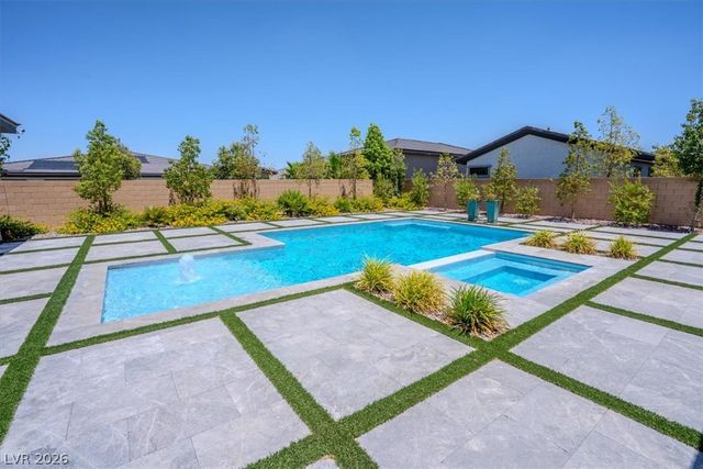 8320 Carlingford Court, Las Vegas, NV 89113