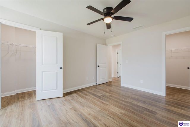 109 Valerie Court, Brandenburg, KY 40108
