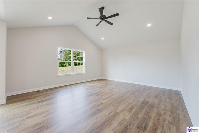 109 Valerie Court, Brandenburg, KY 40108