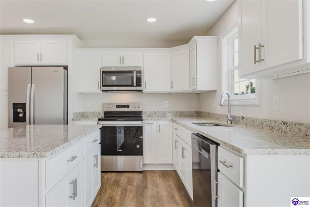 109 Valerie Court, Brandenburg, KY 40108