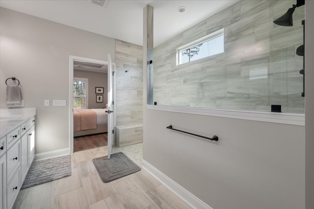 Image 30 of property listing at 706 Spring Highlands Drive, Summerville, SC 29486