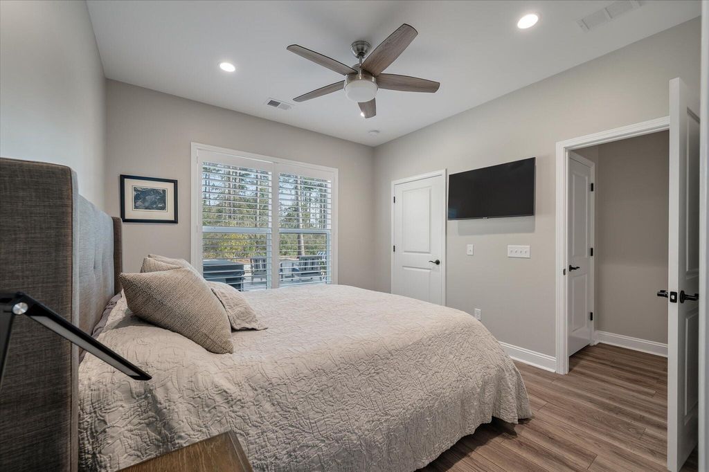 Image 39 of property listing at 706 Spring Highlands Drive, Summerville, SC 29486