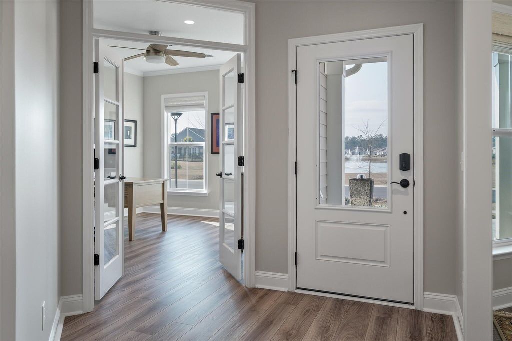 Image 9 of property listing at 706 Spring Highlands Drive, Summerville, SC 29486