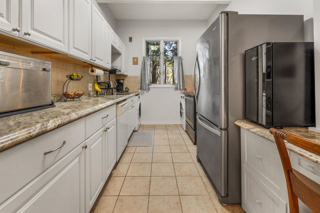 1191 Baker Turn # 3C, Hartford, VT 05059