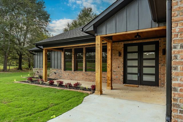 5055 County Road 3802, Bullard, TX 75757