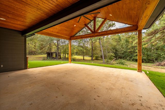 5055 County Road 3802, Bullard, TX 75757