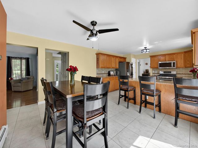 15 Central Highway, New City, NY 10956