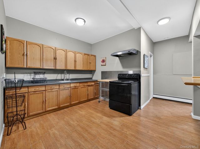 15 Central Highway, New City, NY 10956