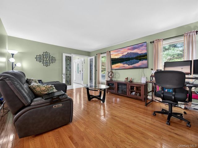 15 Central Highway, New City, NY 10956