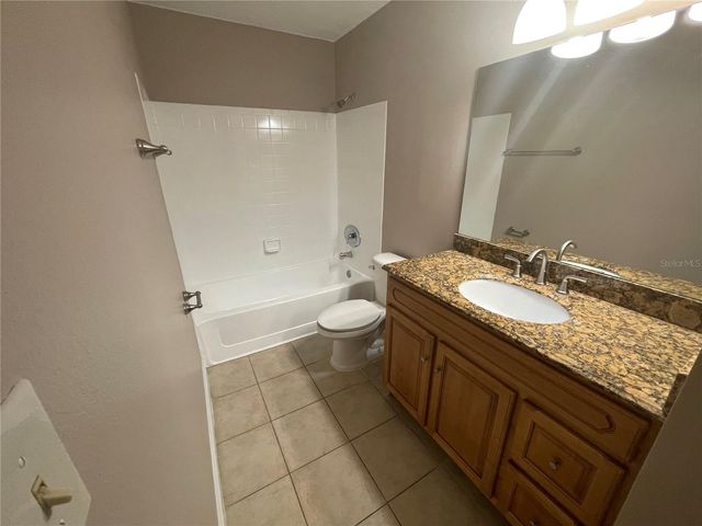 236 AFTON SQUARE 106, Altamonte Springs, FL 32714