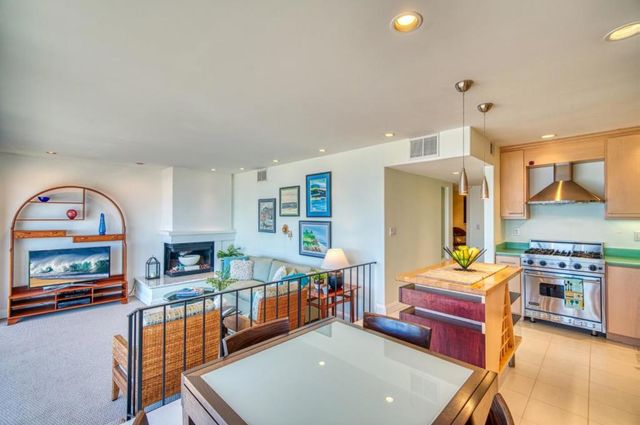 230 Rio Del Mar Boulevard F, Aptos, CA 95003