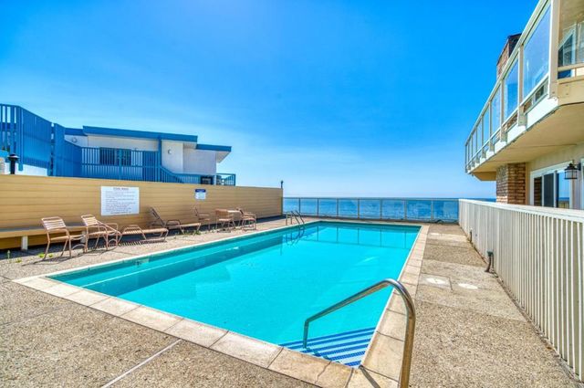 230 Rio Del Mar Boulevard F, Aptos, CA 95003