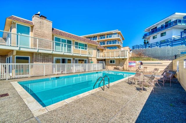 230 Rio Del Mar Boulevard F, Aptos, CA 95003