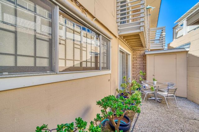 230 Rio Del Mar Boulevard F, Aptos, CA 95003