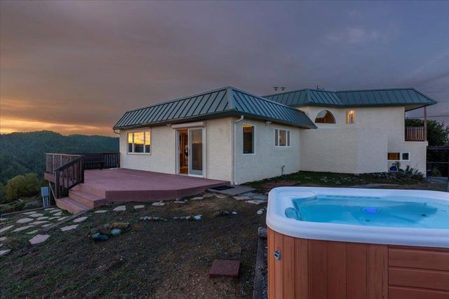 16999 Mcgill Road, Saratoga, CA 95070