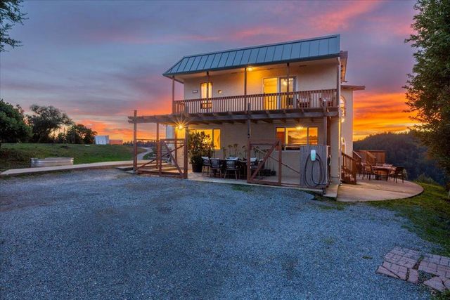 16999 Mcgill Road, Saratoga, CA 95070