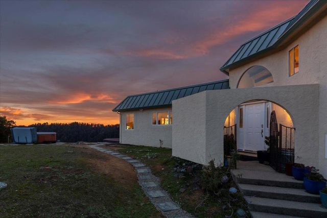 16999 Mcgill Road, Saratoga, CA 95070