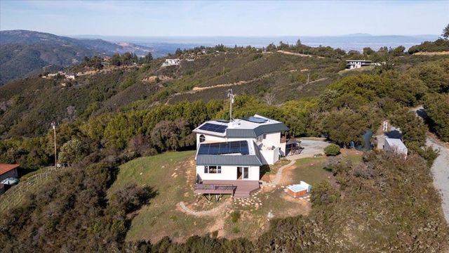 16999 Mcgill Road, Saratoga, CA 95070