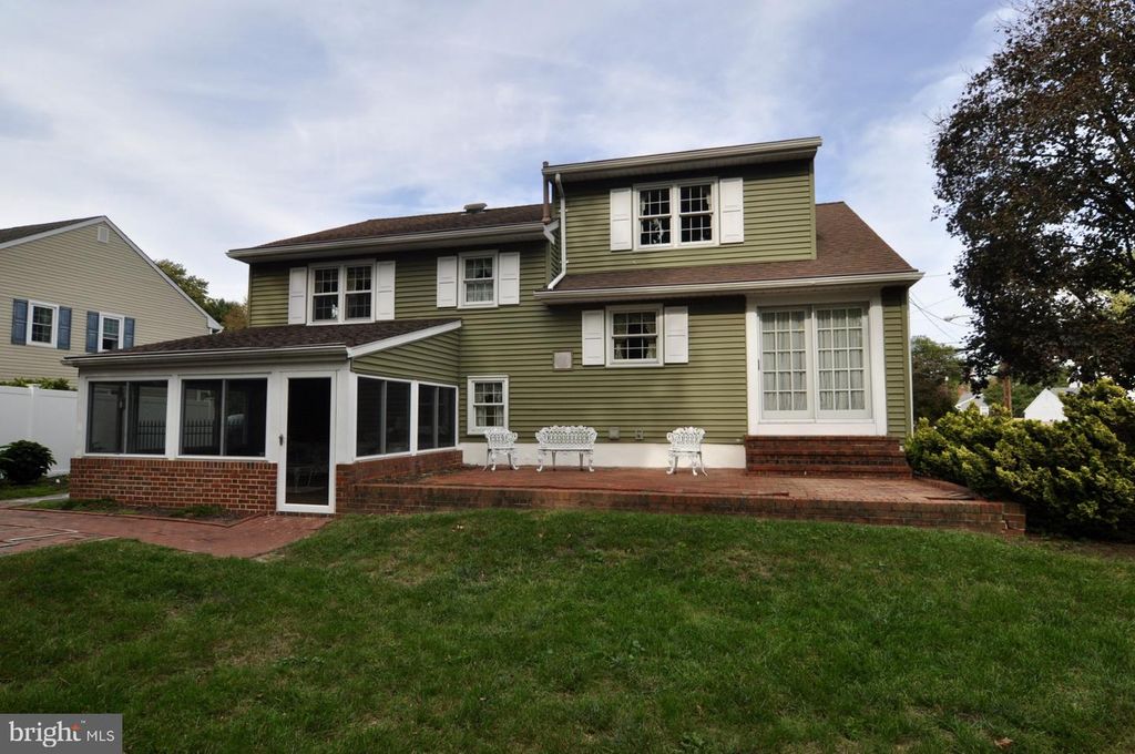 412 PARKVIEW DR, MOUNT HOLLY, NJ 08060 — photo 3